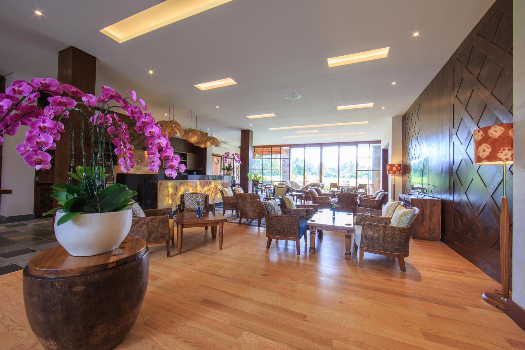 Tejaprana Bisma - Chse Certified Hotel Убуд Екстериор снимка The interior of the lounge